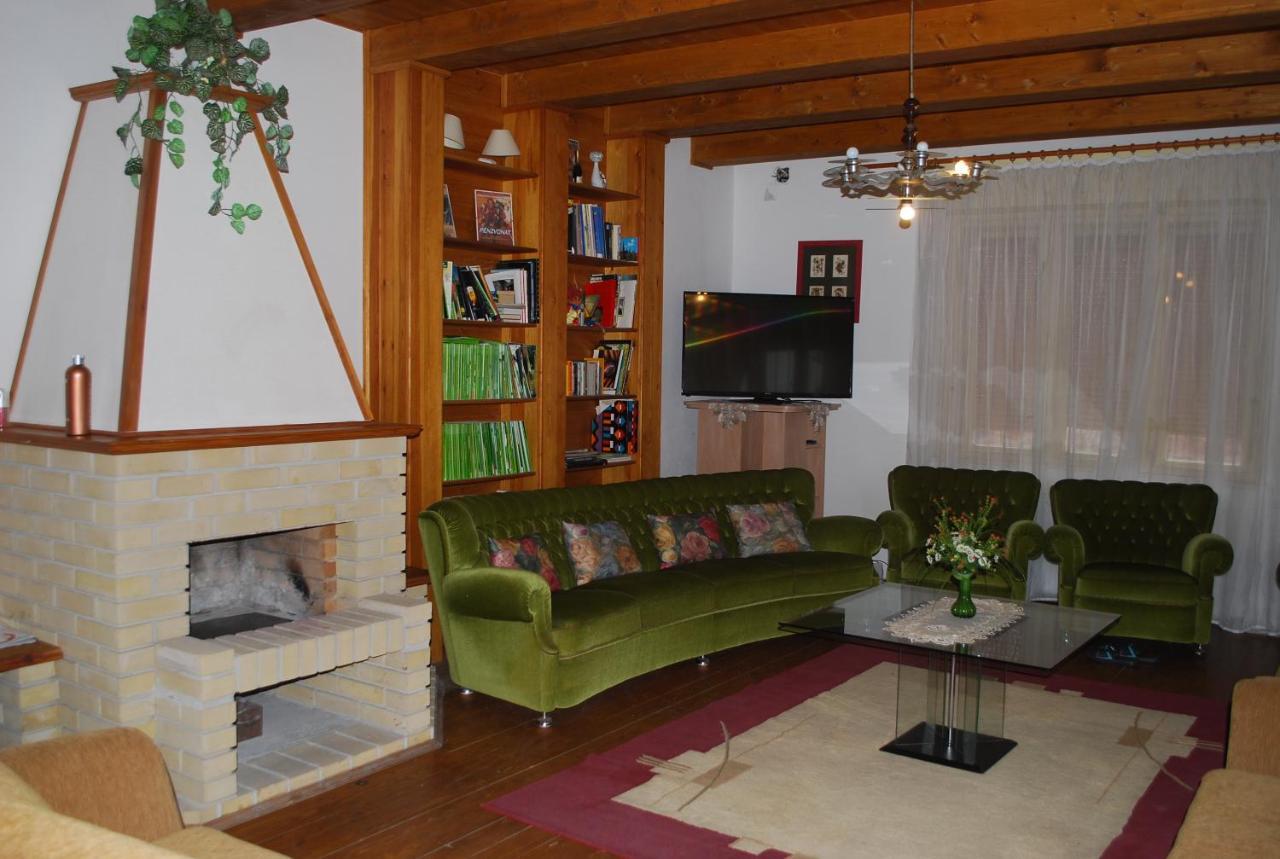 Apostag Casa Napsugar Panzio B&B 외부 사진