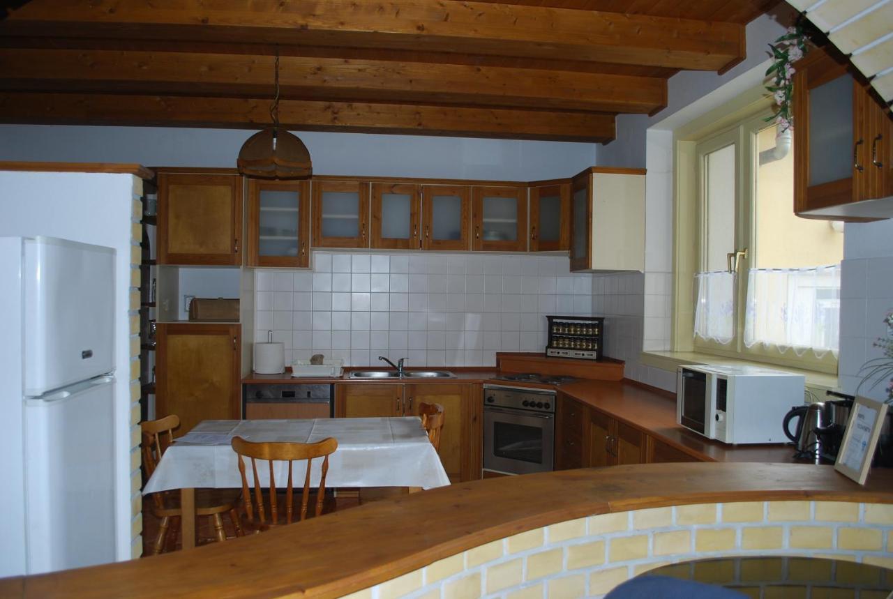 Apostag Casa Napsugar Panzio B&B 외부 사진