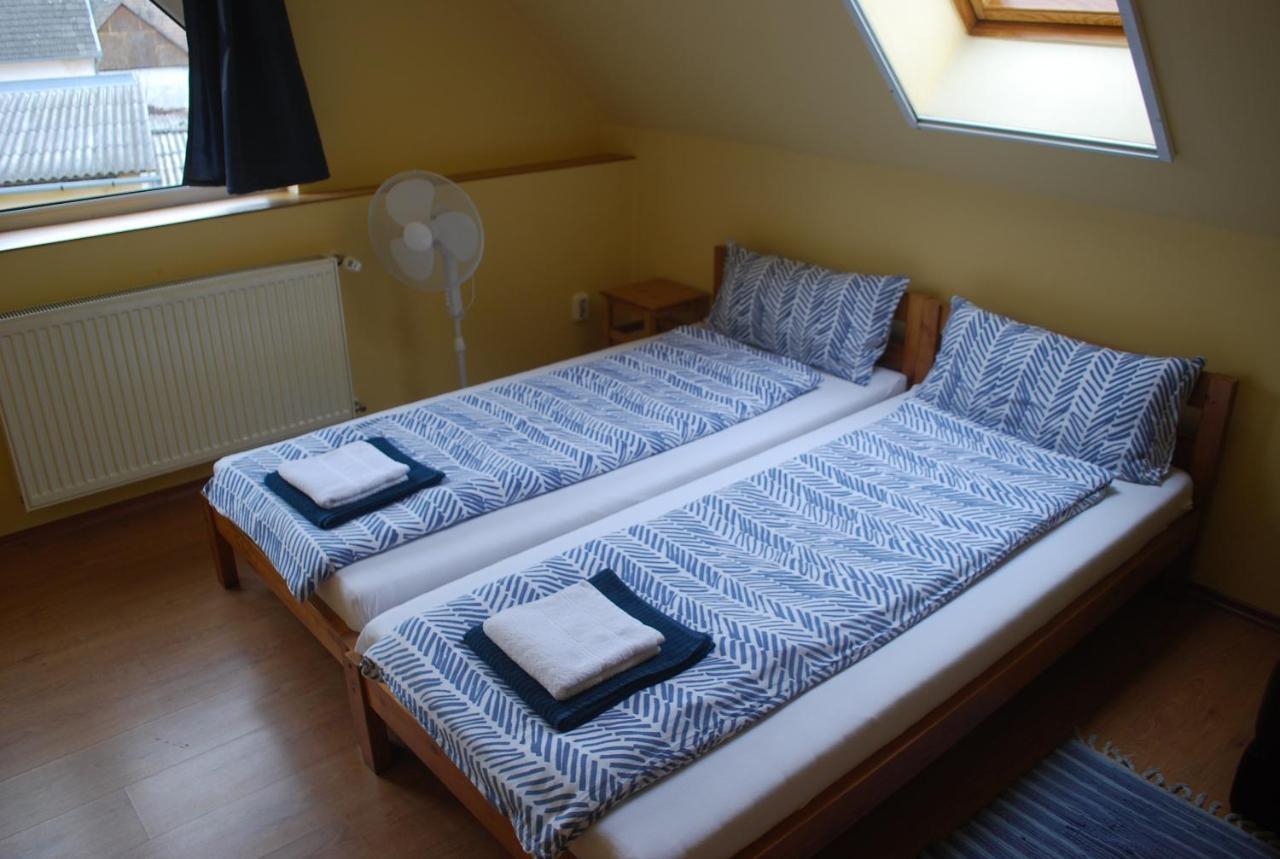 Apostag Casa Napsugar Panzio B&B 외부 사진