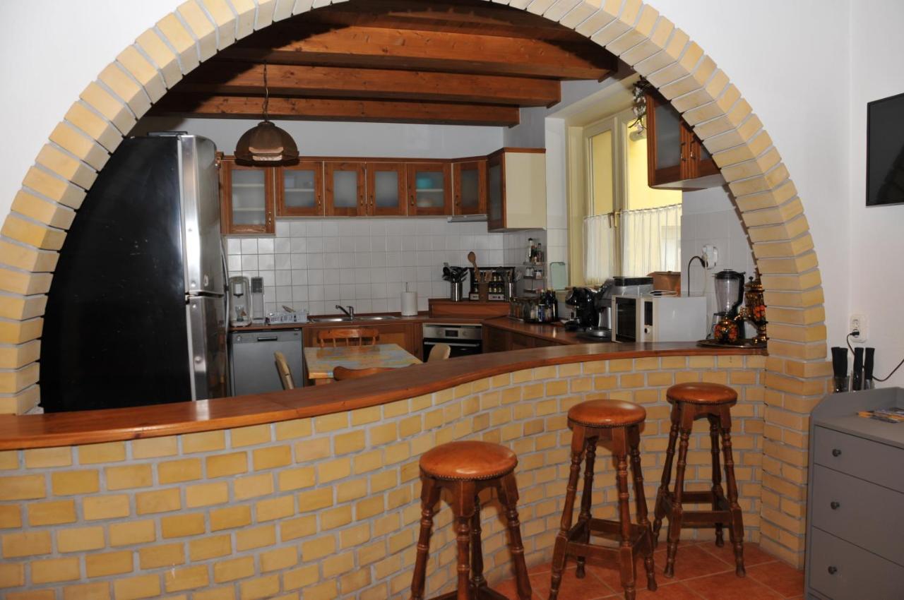 Apostag Casa Napsugar Panzio B&B 외부 사진